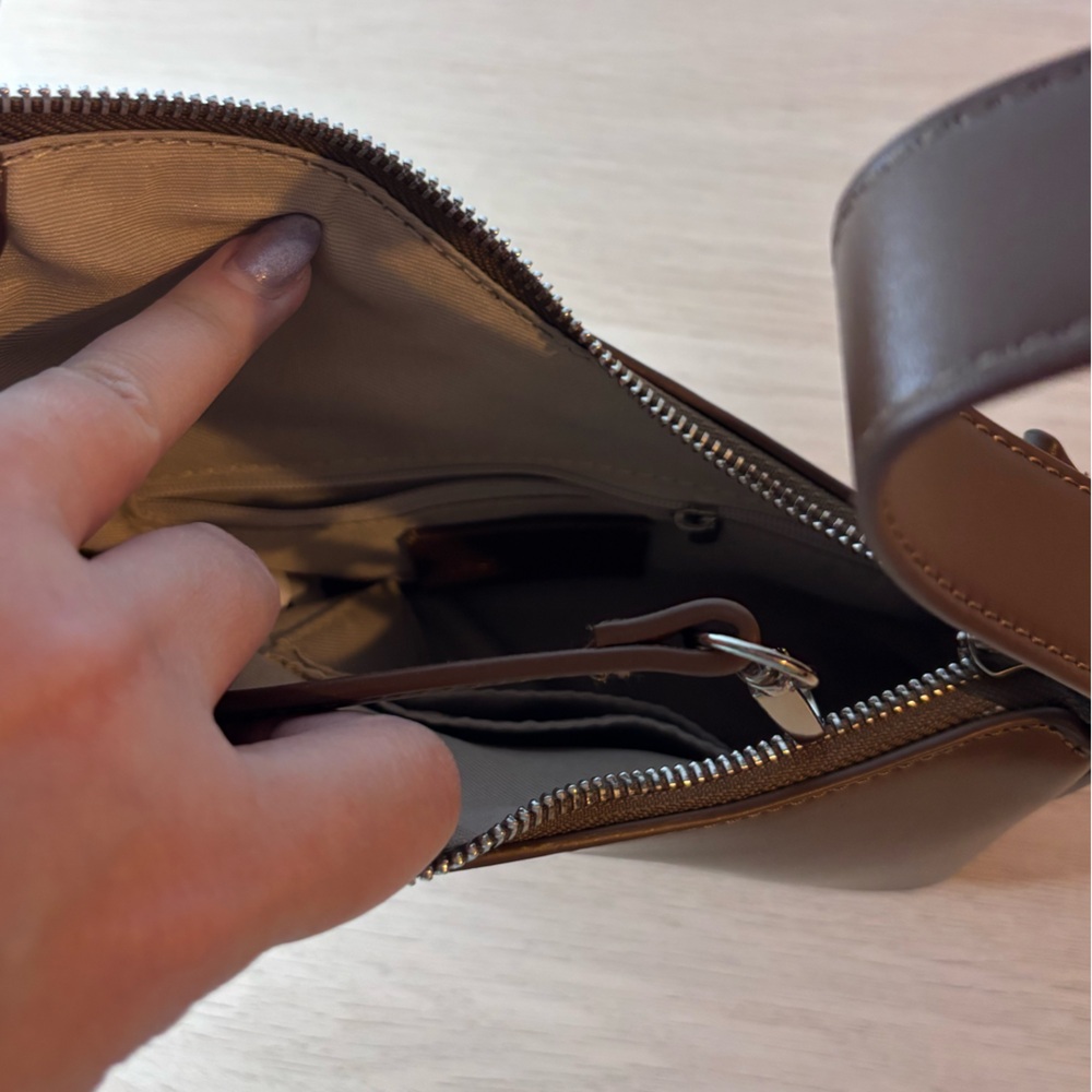 Essaim Brown Vegan Leather “Le Mini” Shoulder Bag - Picture 8 of 9
